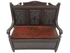 Late 19th century oak settle bench