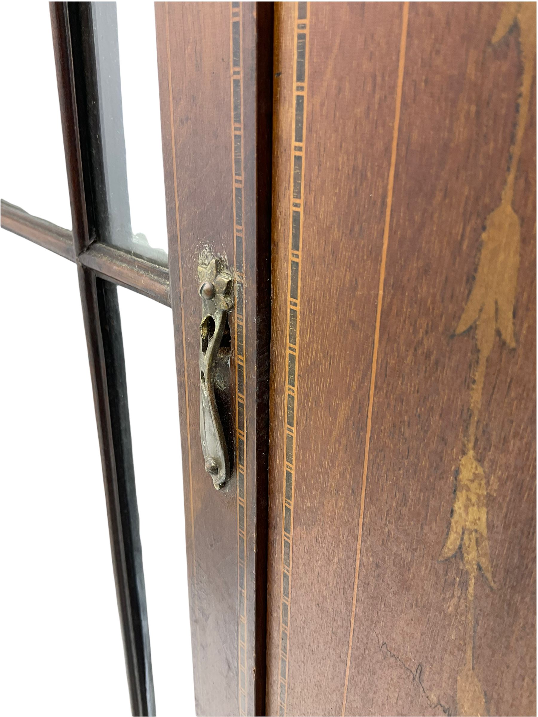 Edwardian inlaid mahogany display cabinet - Image 9 of 9