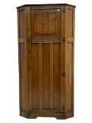 Early to mid 20th century oak hall wardrobe