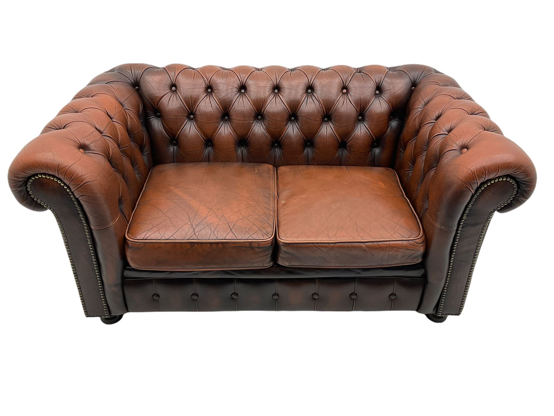 Chesterfield two seat sofa - Image 2 of 6