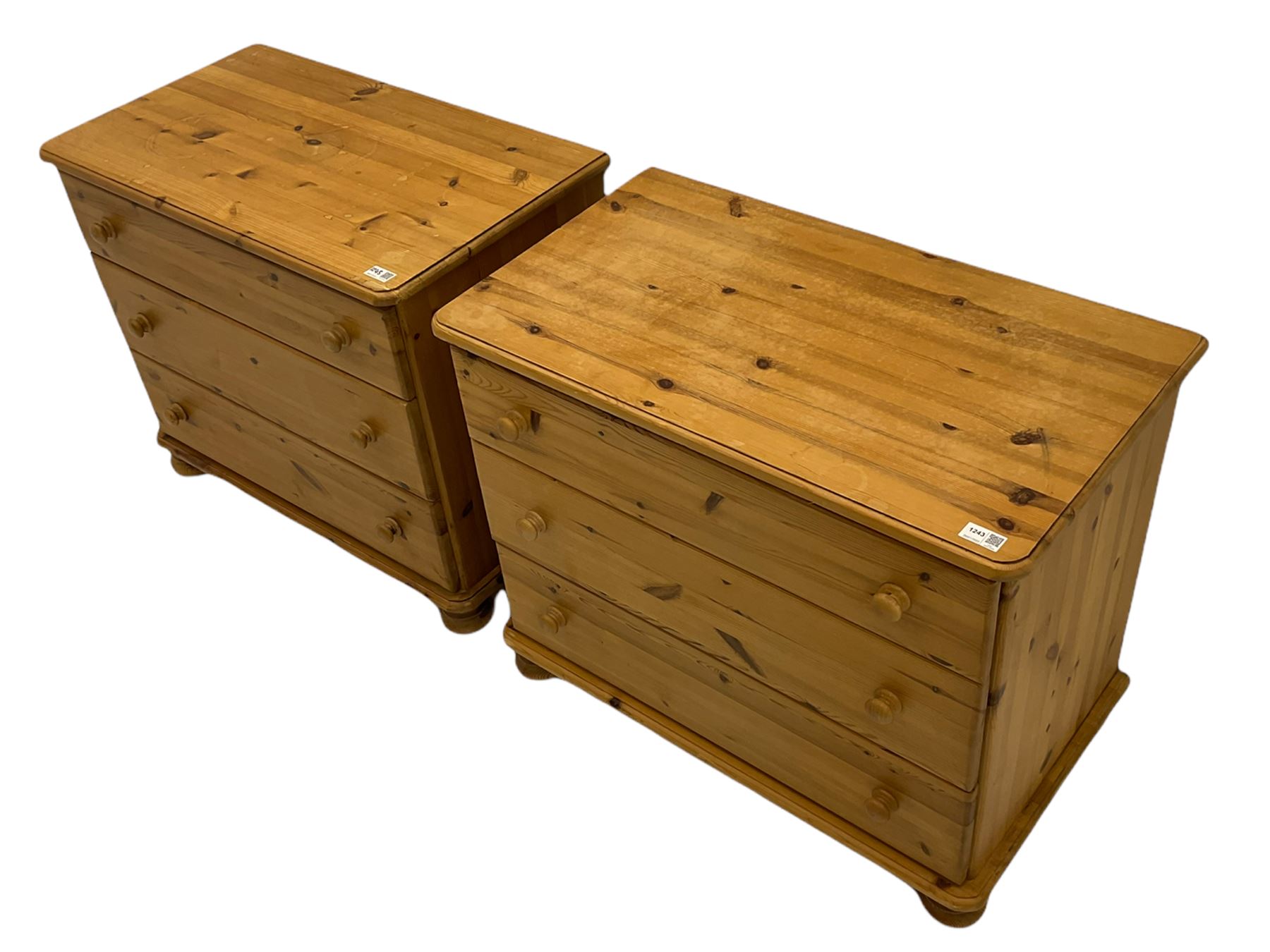 Two pine three drawer chests - Image 5 of 9