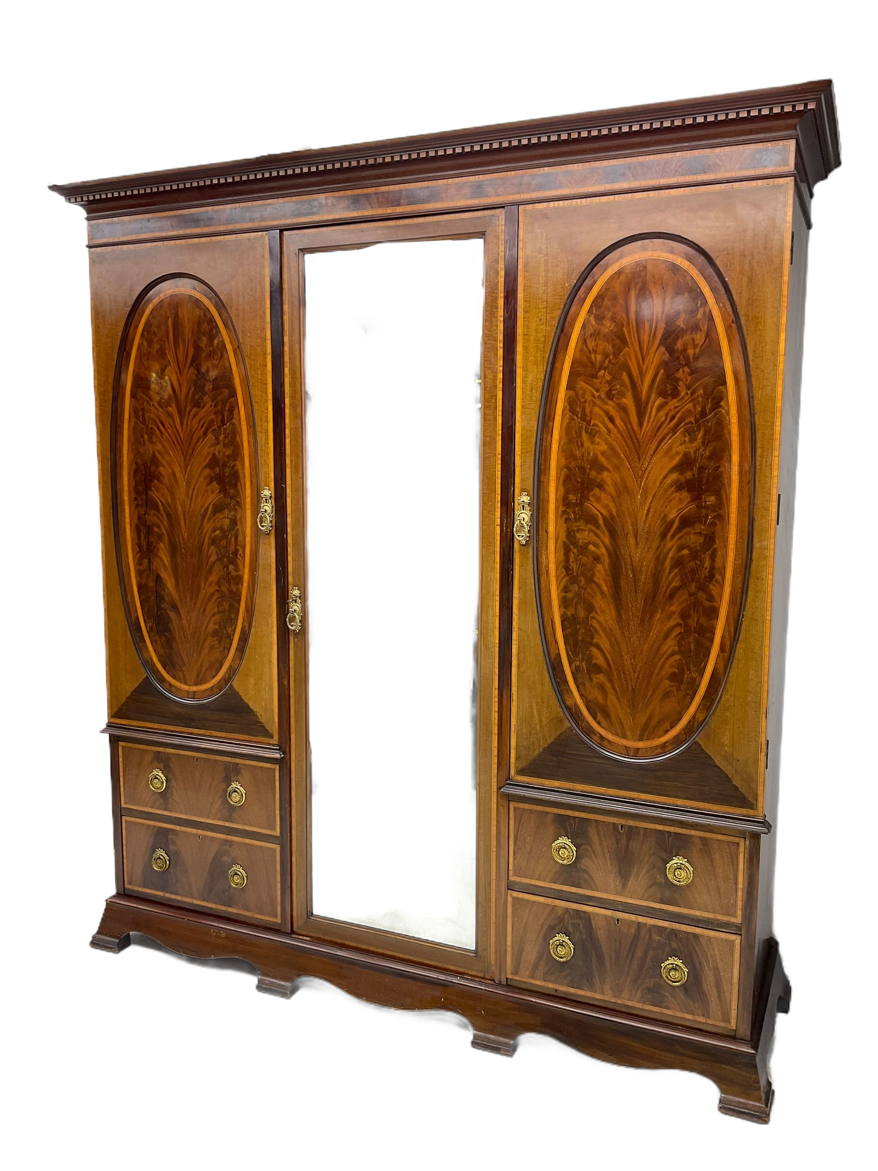 James Shoolbred & Co. London - Edwardian inlaid mahogany triple combination wardrobe - Image 3 of 7