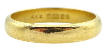 22ct gold wedding band