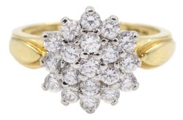 14ct gold cubic zirconia cluster ring