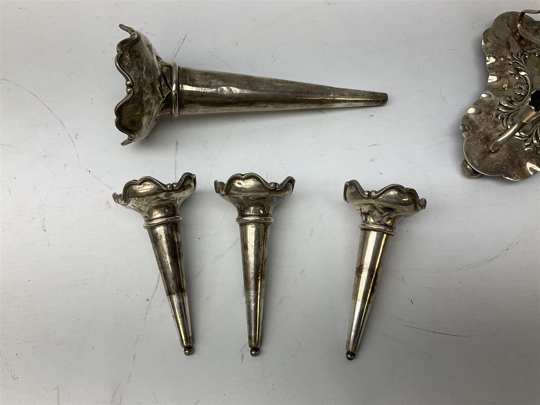 Four hallmarked silver trumpet vases - Image 6 of 11