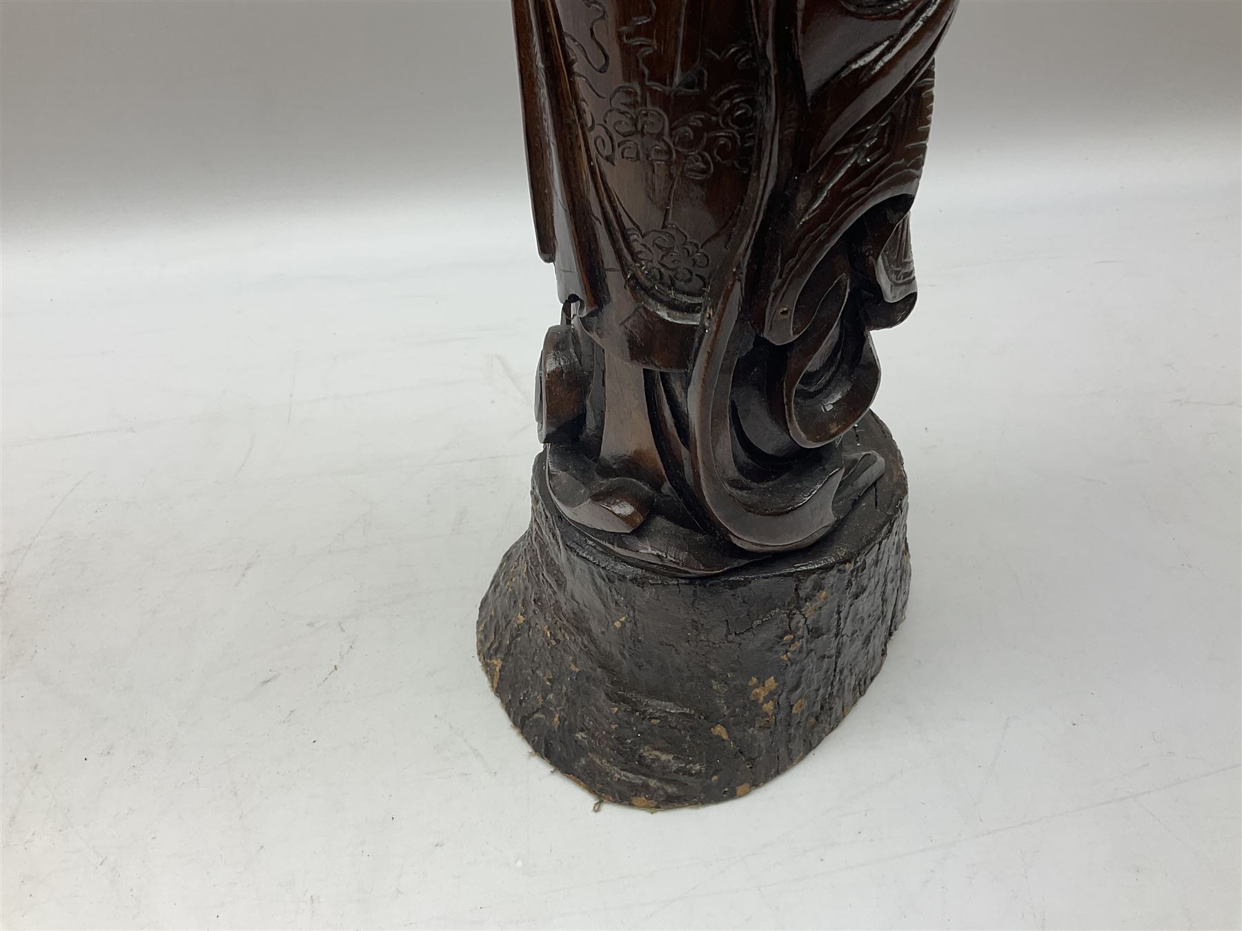 Two large hardwood Oriental figures carved as a man and woman donning robes upon naturalistic plinth - Image 18 of 19