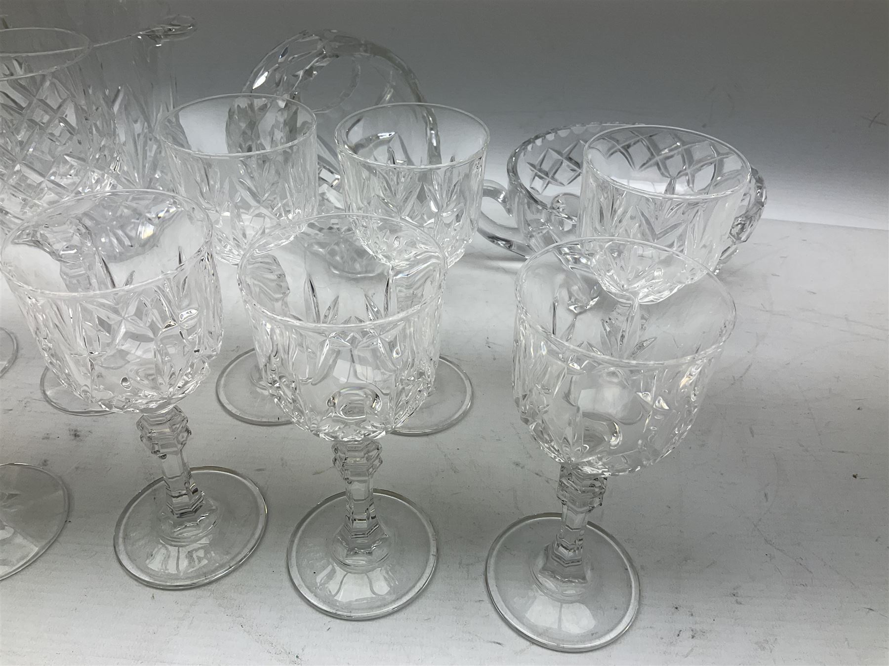 Quantity of cut glassware - Image 5 of 10