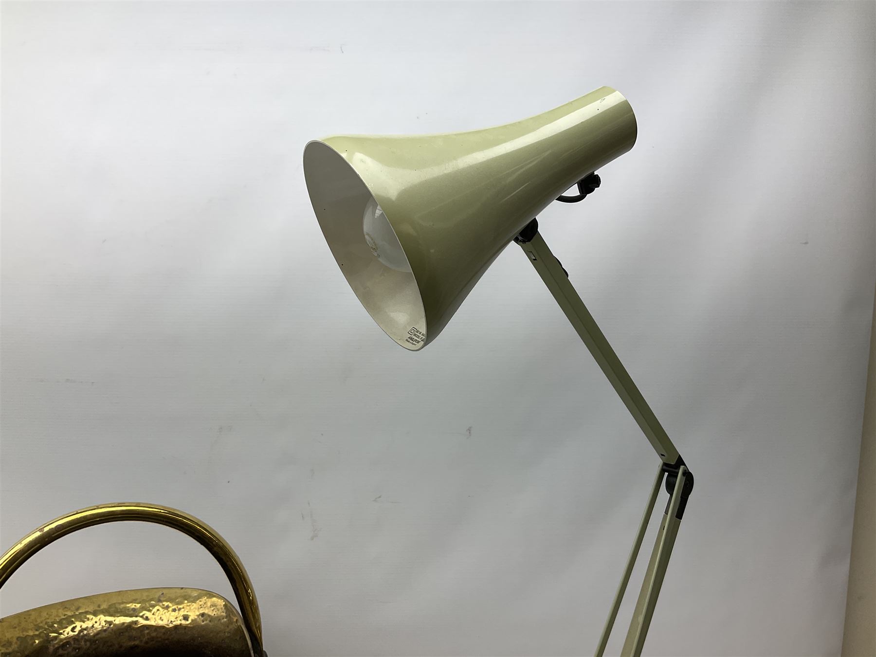 Anglepoise lamp in green - Image 8 of 12