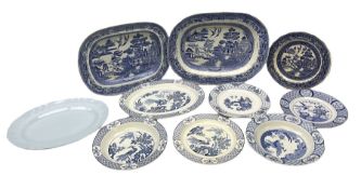 19th century and later blue and white dinner wares