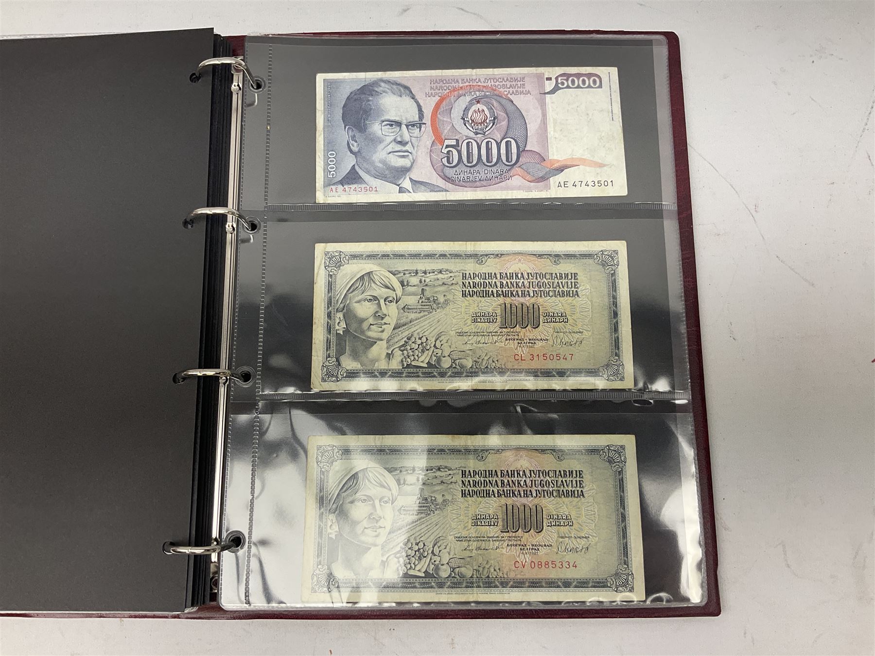 Album containing various world banknotes - Image 5 of 5