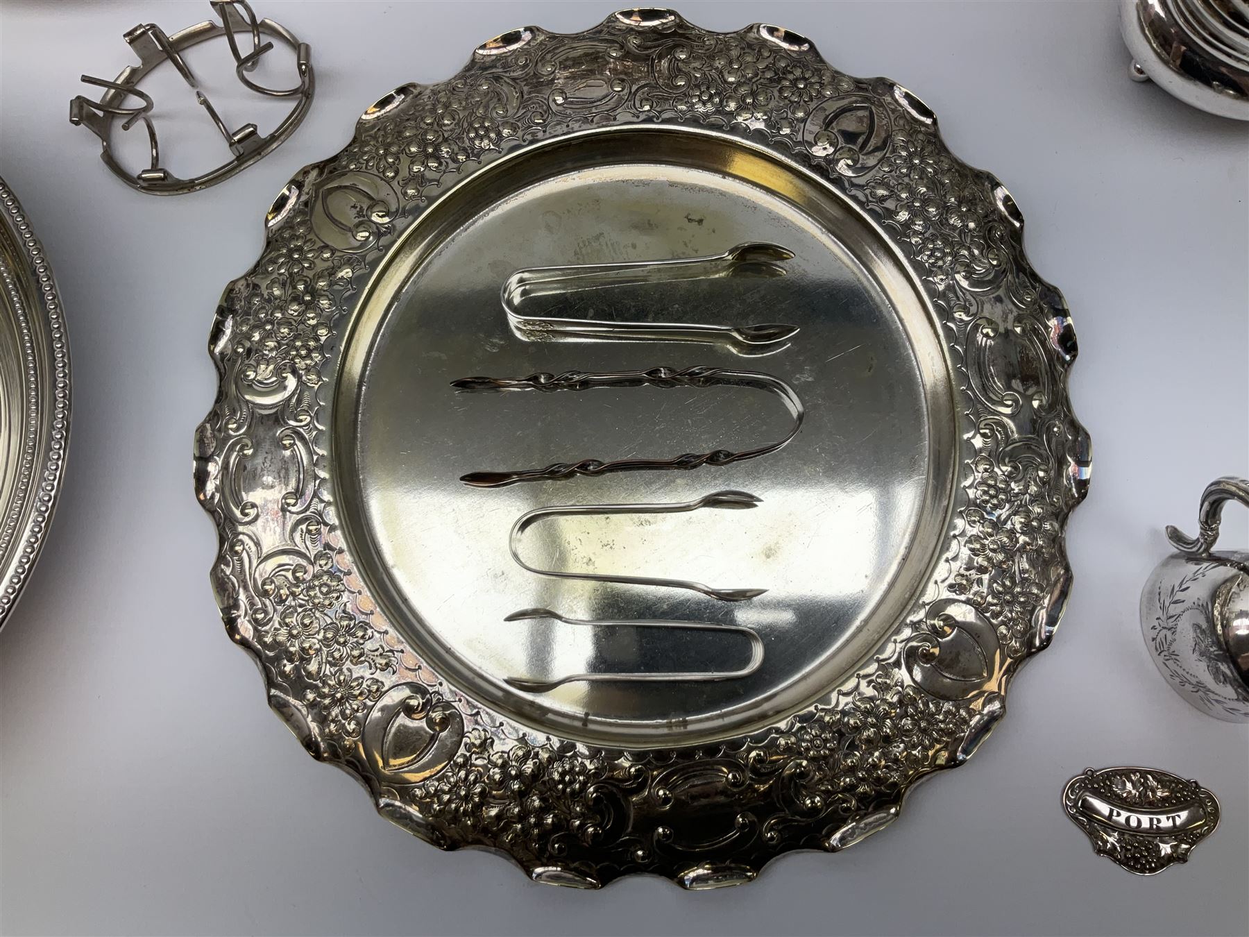 Quantity of silver plate - Image 12 of 13