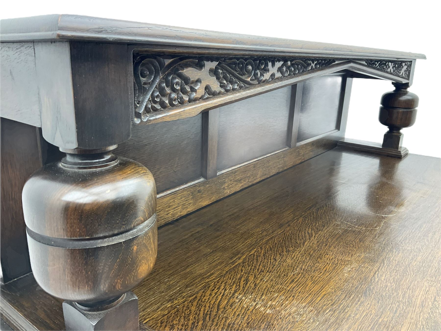 Mid 20th century oak dresser with raised back - Image 5 of 8