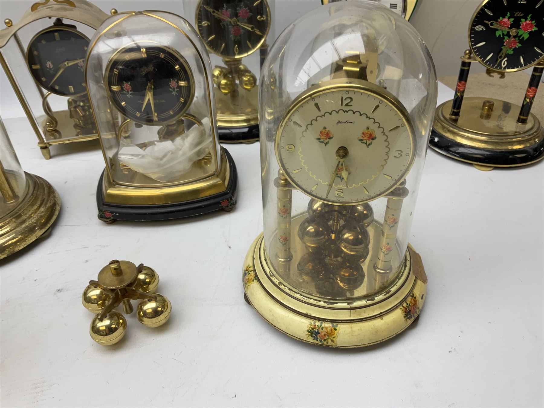 Clocks for spares and repairs - Image 6 of 9