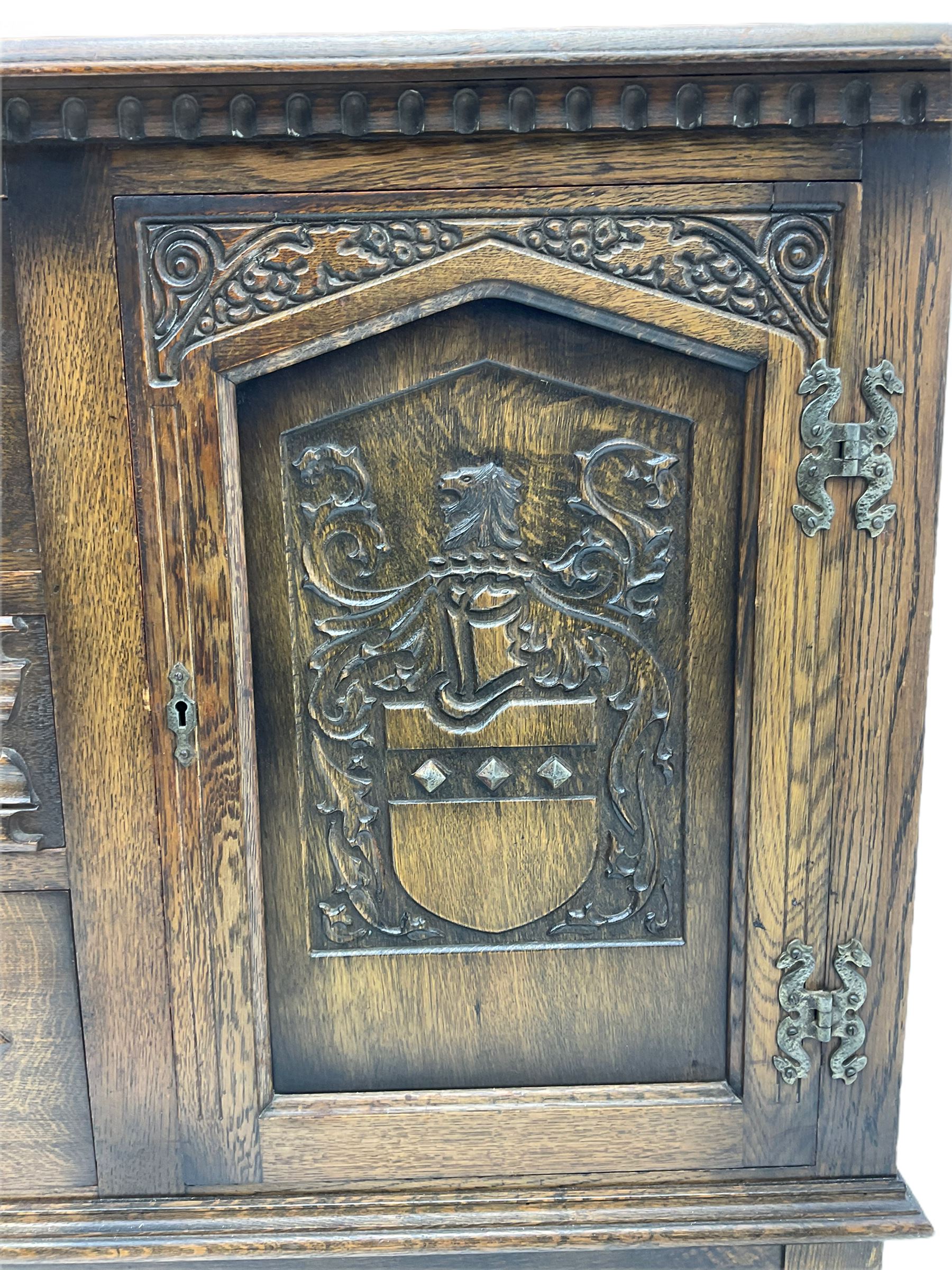 Mid 20th century oak dresser with raised back - Image 7 of 8