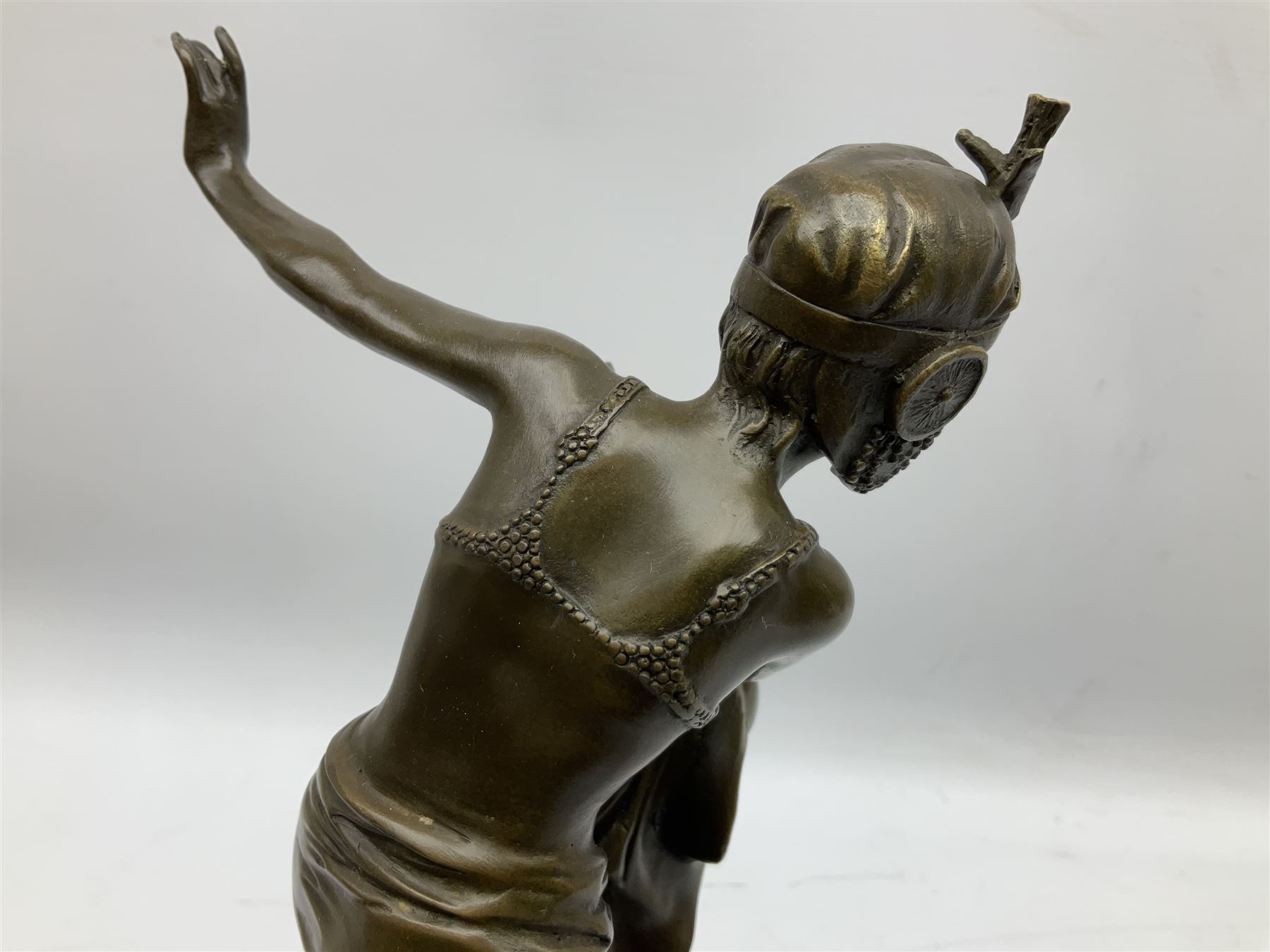 Art Deco style bronze figure of a dancer after 'Chiparus' - Image 10 of 16