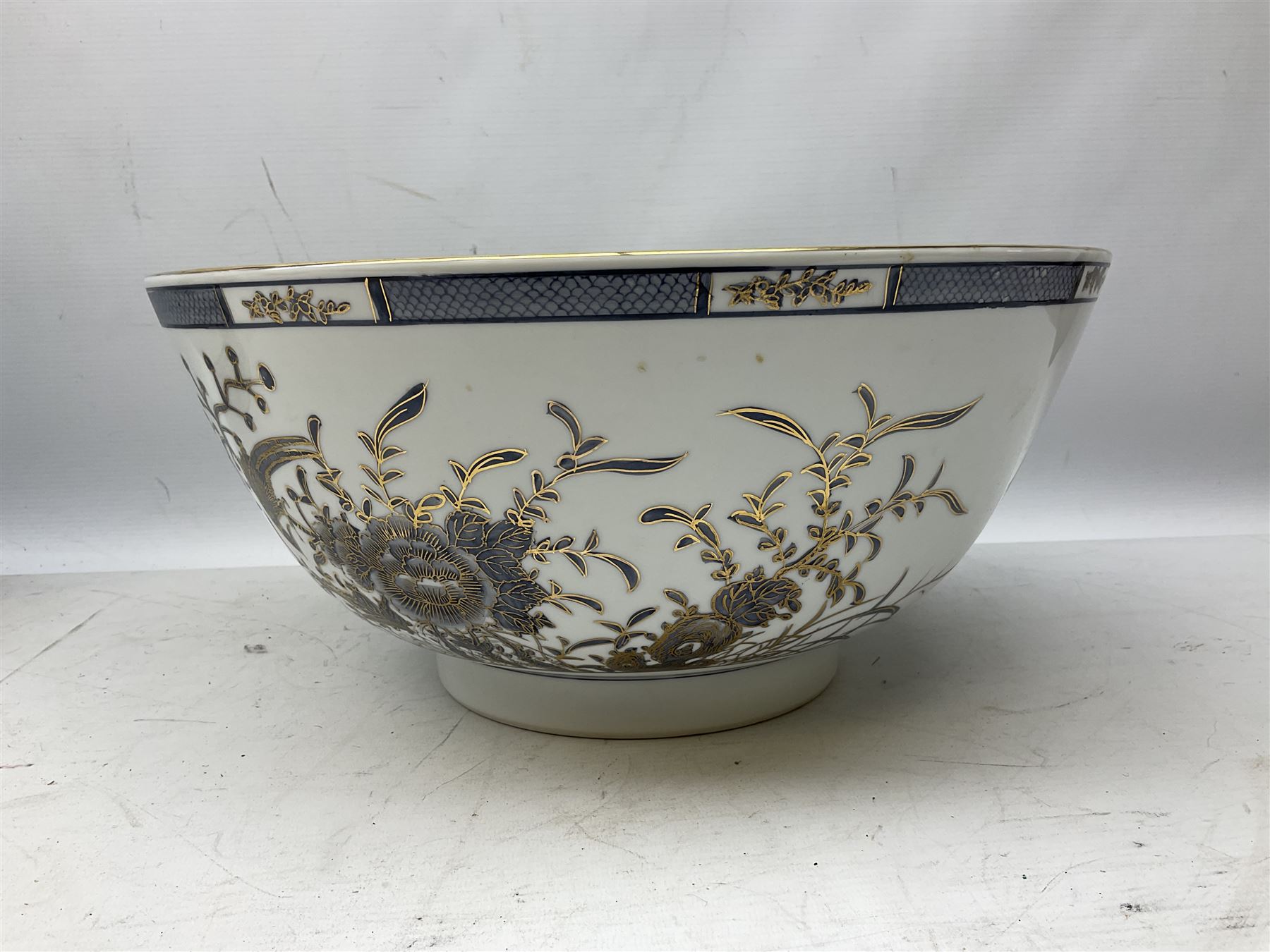 Group of modern Oriental ceramics - Image 2 of 32
