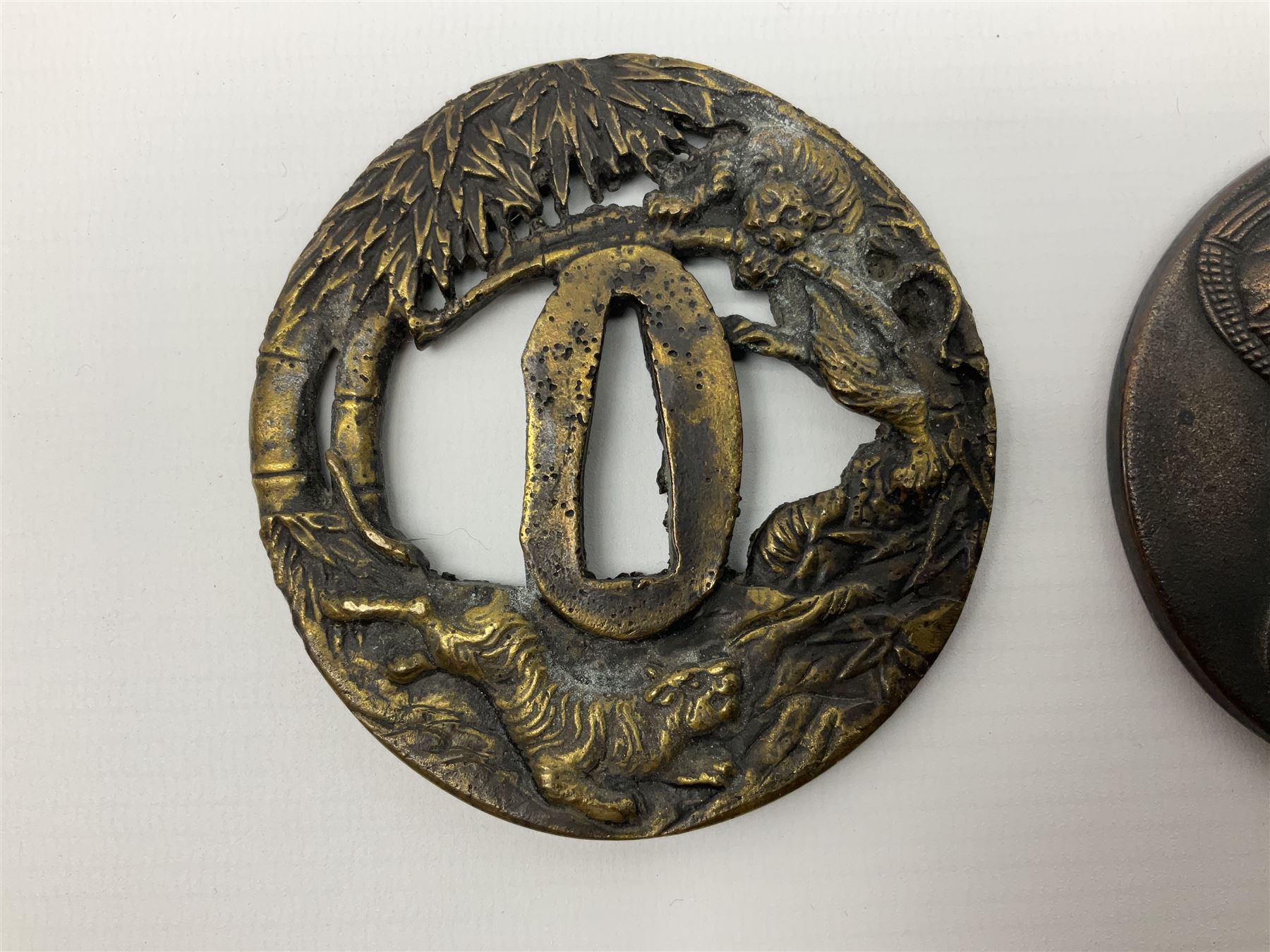 Four reproduction bronze Tsuba - Image 11 of 18