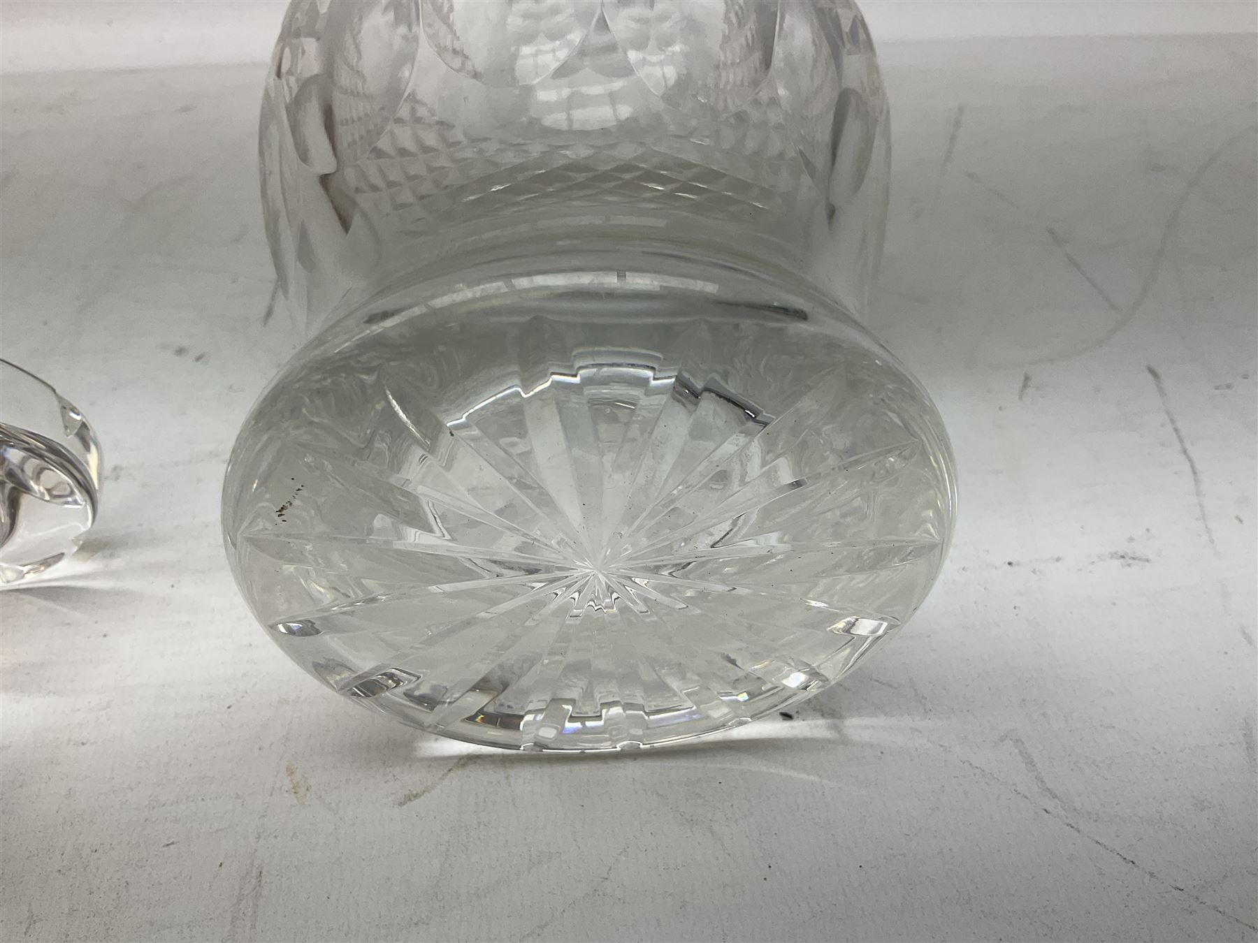 Waterford Crystal cut glass decanter in the Colleen pattern - Image 34 of 35