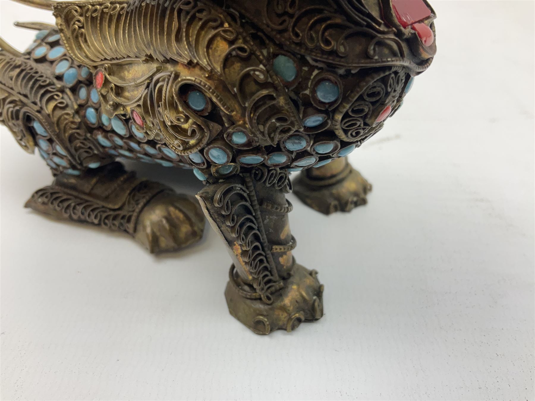 Early 20th century Chinese filigree brass model of a Foo Dog - Image 14 of 25