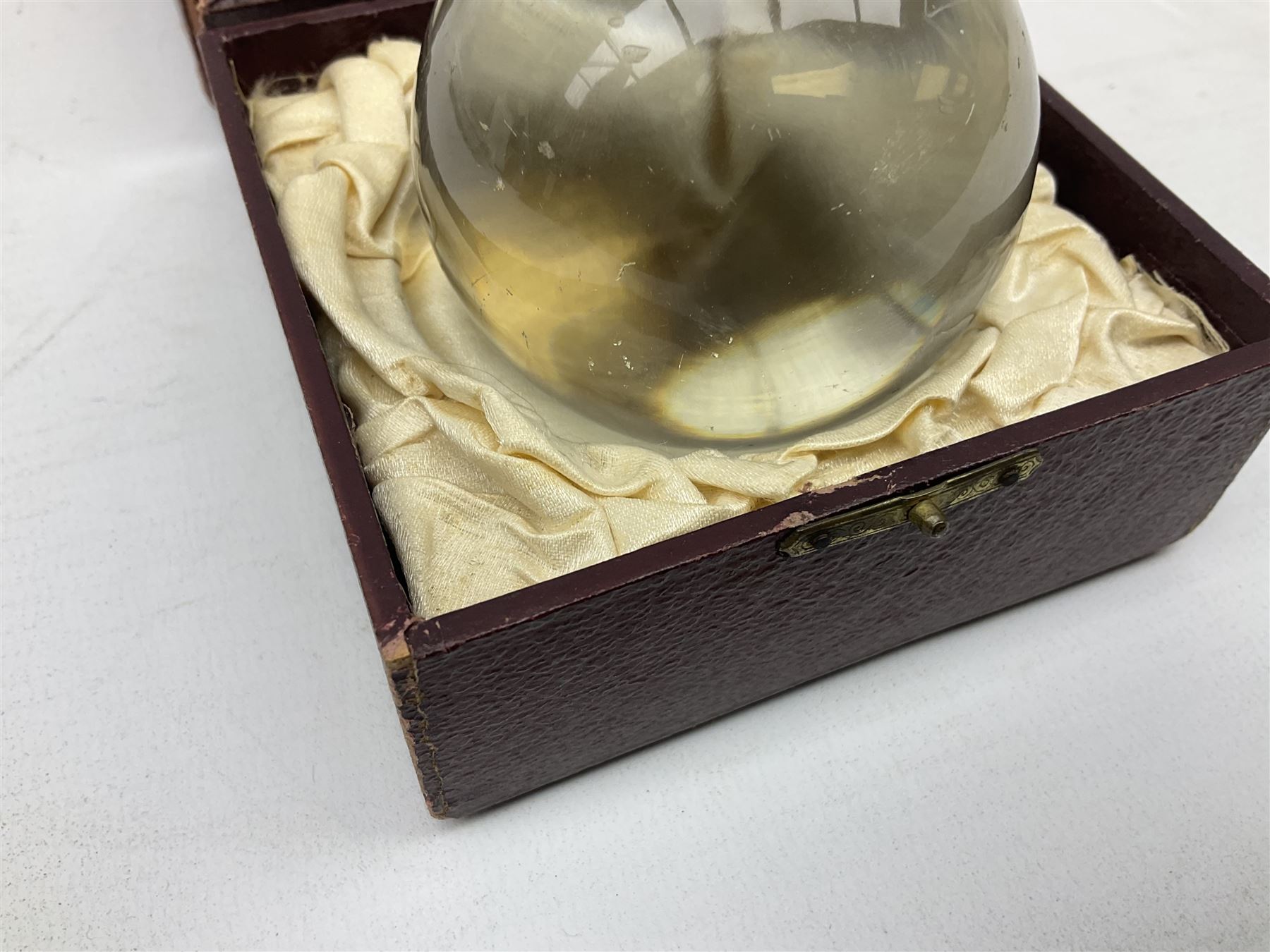 Victorian crystal ball - Image 9 of 11