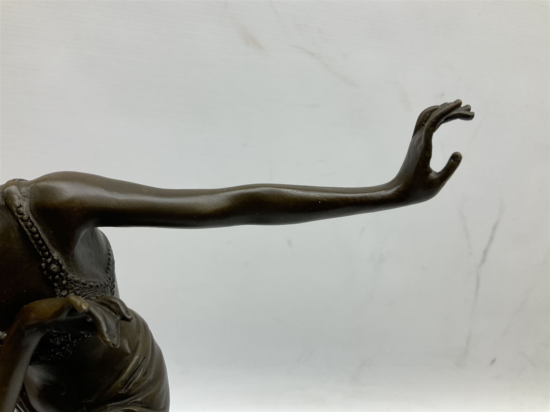Art Deco style bronze figure of a dancer after 'Chiparus' - Image 3 of 16