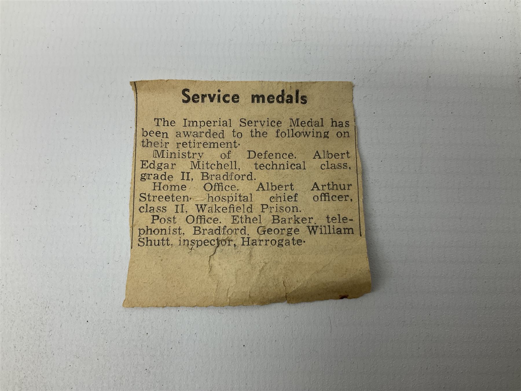 Case engraved Imperial Service Medal for civilian Ethel Barker - Image 10 of 10