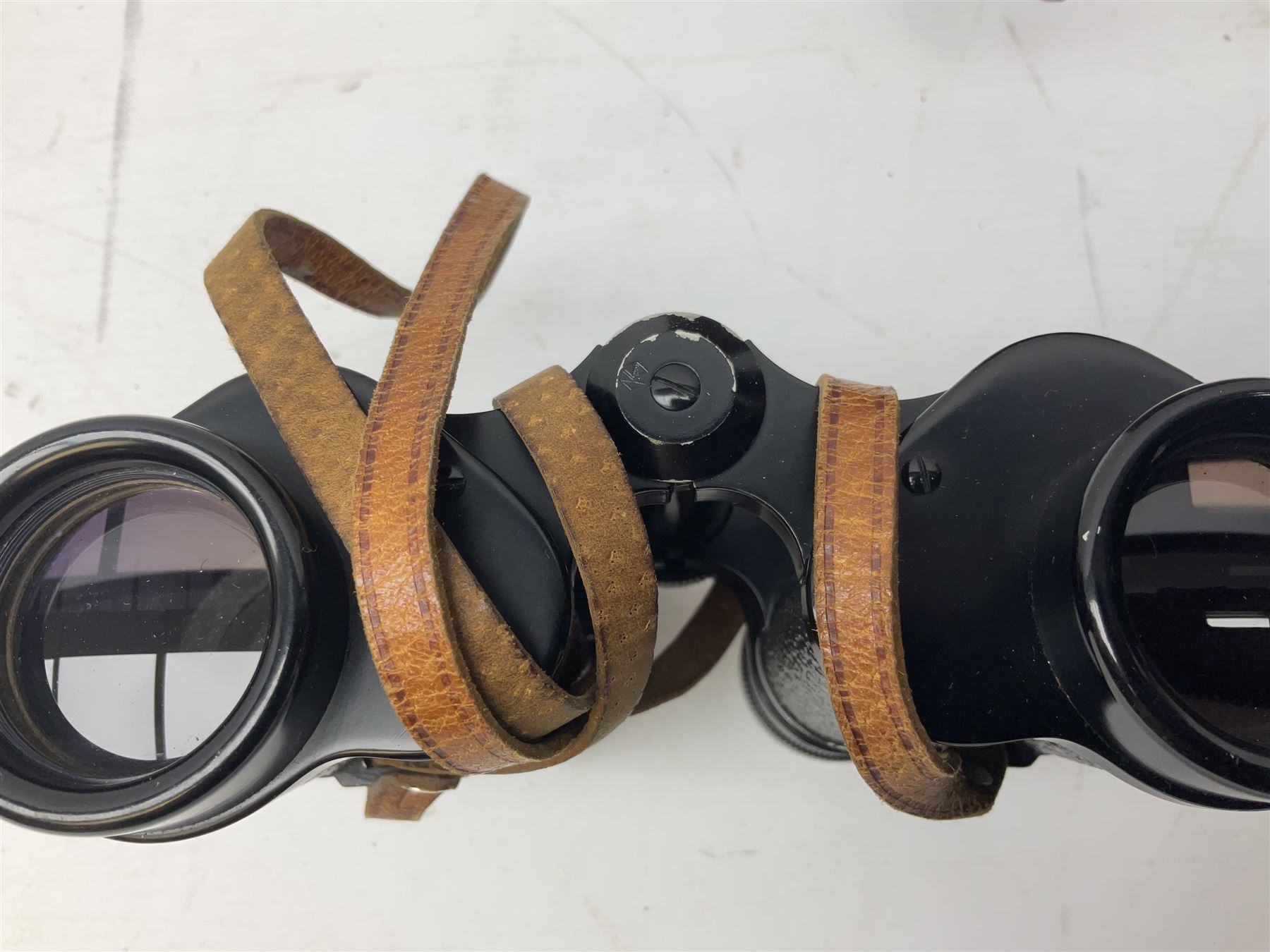 Eleven pairs of binoculars - Image 23 of 26