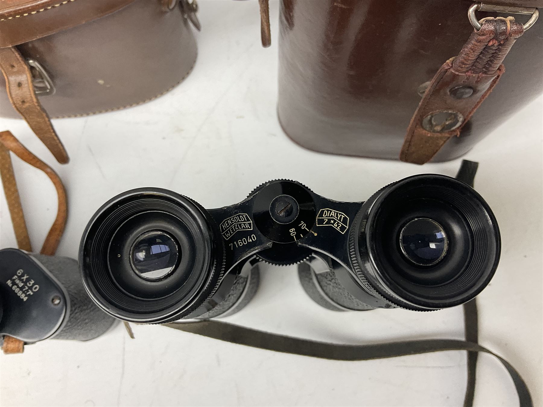 Eleven pairs of binoculars - Image 22 of 26