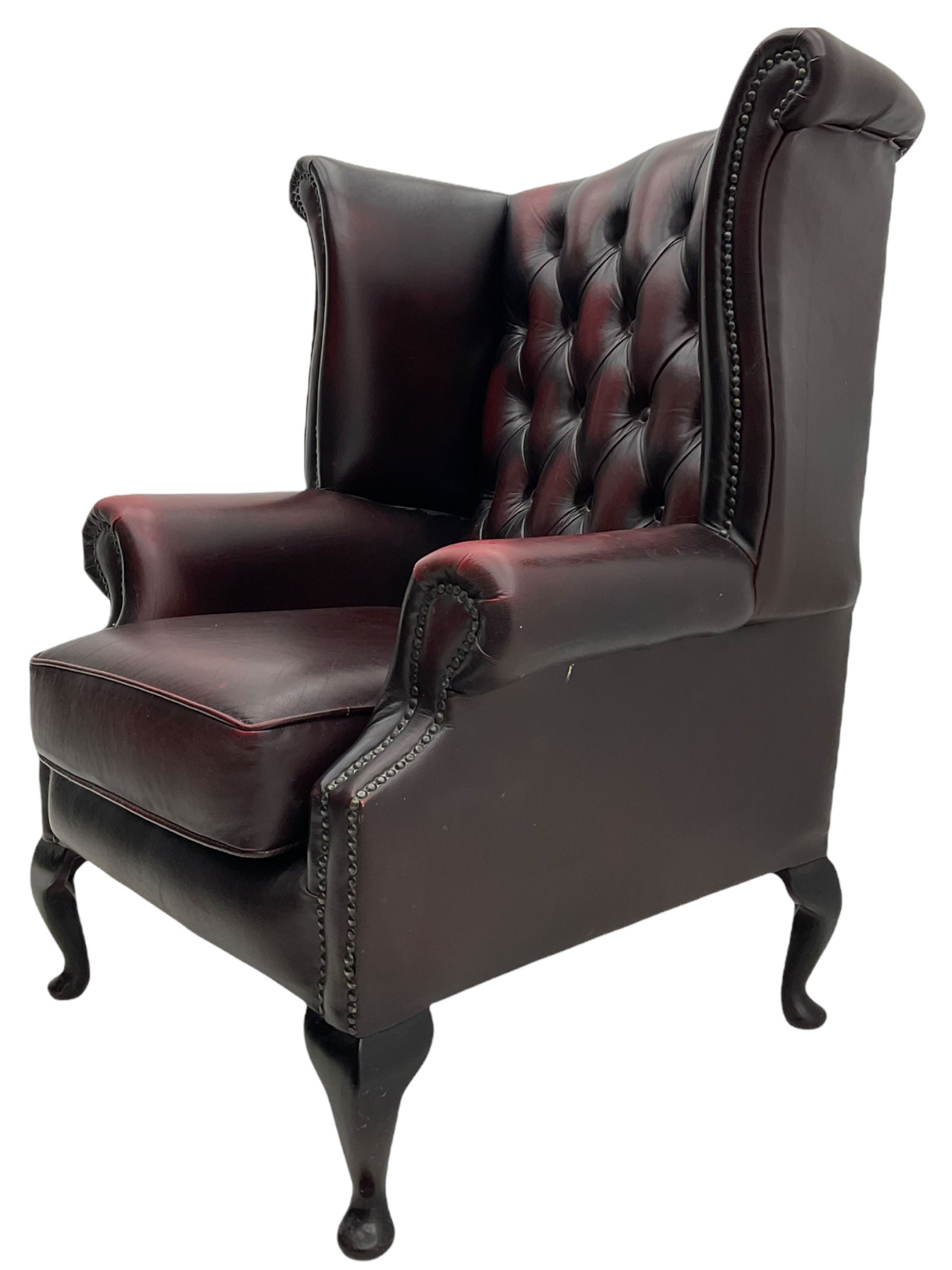 Georgian style wing back armchair - Image 3 of 7