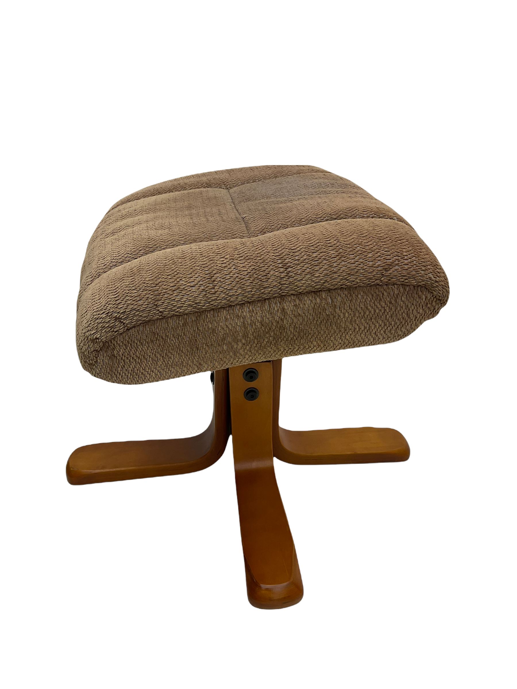 Contemporary lounge chair with matching footstool - Image 10 of 14