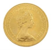 Queen Elizabeth II 1982 gold full sovereign coin