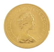 Queen Elizabeth II 1978 gold full sovereign coin