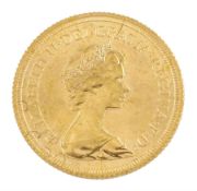 Queen Elizabeth II 1979 gold full sovereign coin