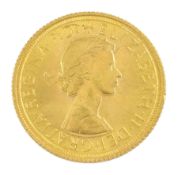 Queen Elizabeth II 1962 gold full sovereign coin