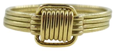 18ct gold wire knot ring