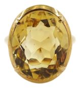 14ct gold single stone oval citrine ring