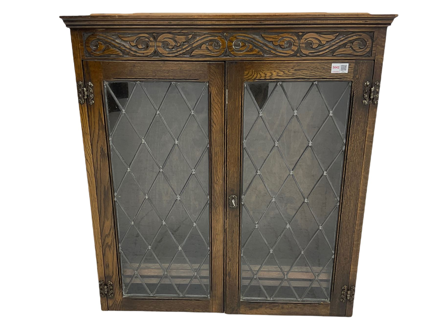 Oak bookcase with lead glazed doors - Image 2 of 5