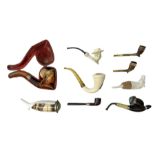 Carved meerschaum and amber pipe with silver mount