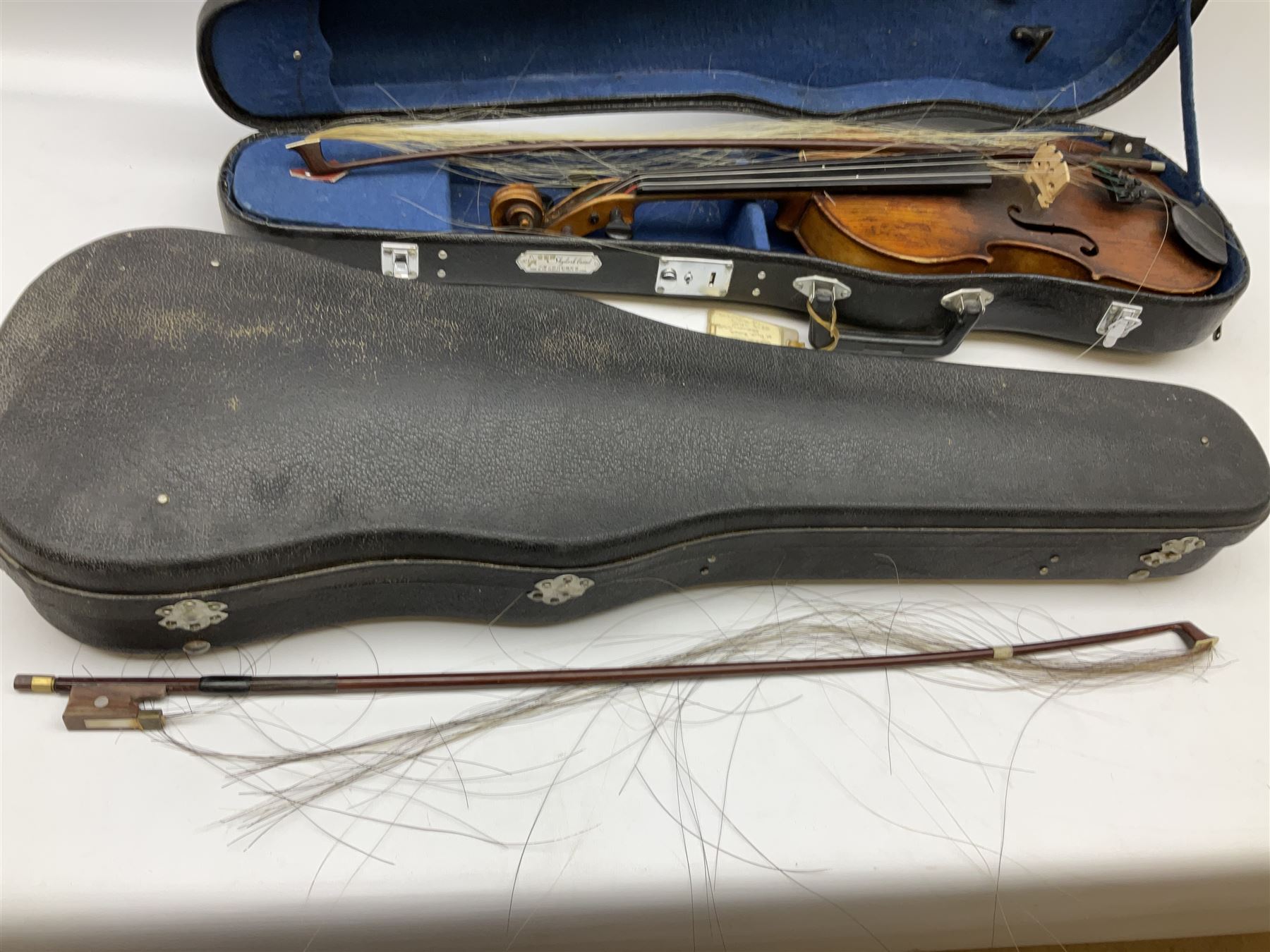 Two cased Skylark violins with bows - Image 3 of 7