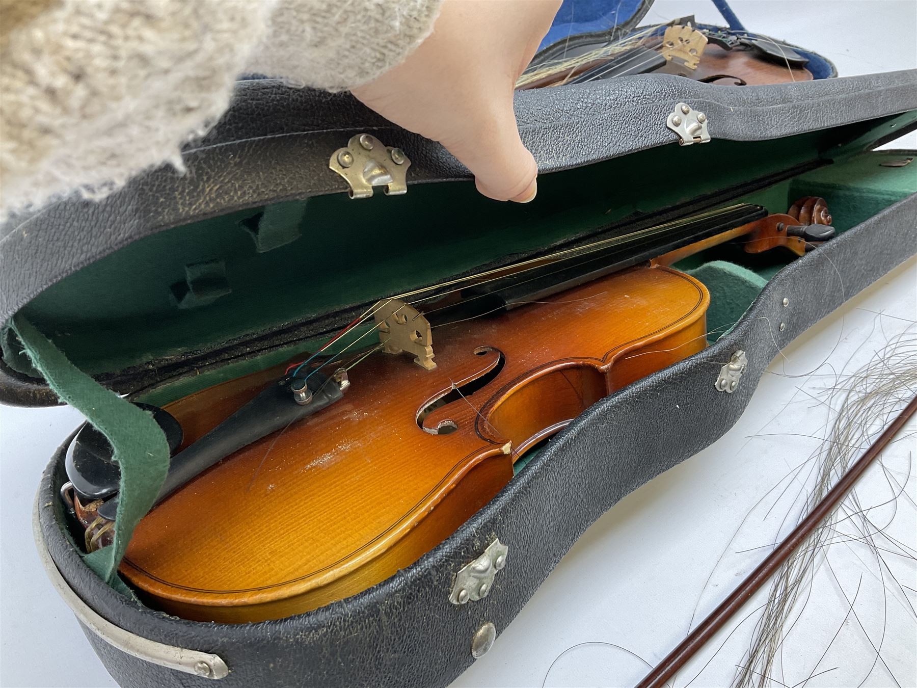 Two cased Skylark violins with bows - Image 2 of 7