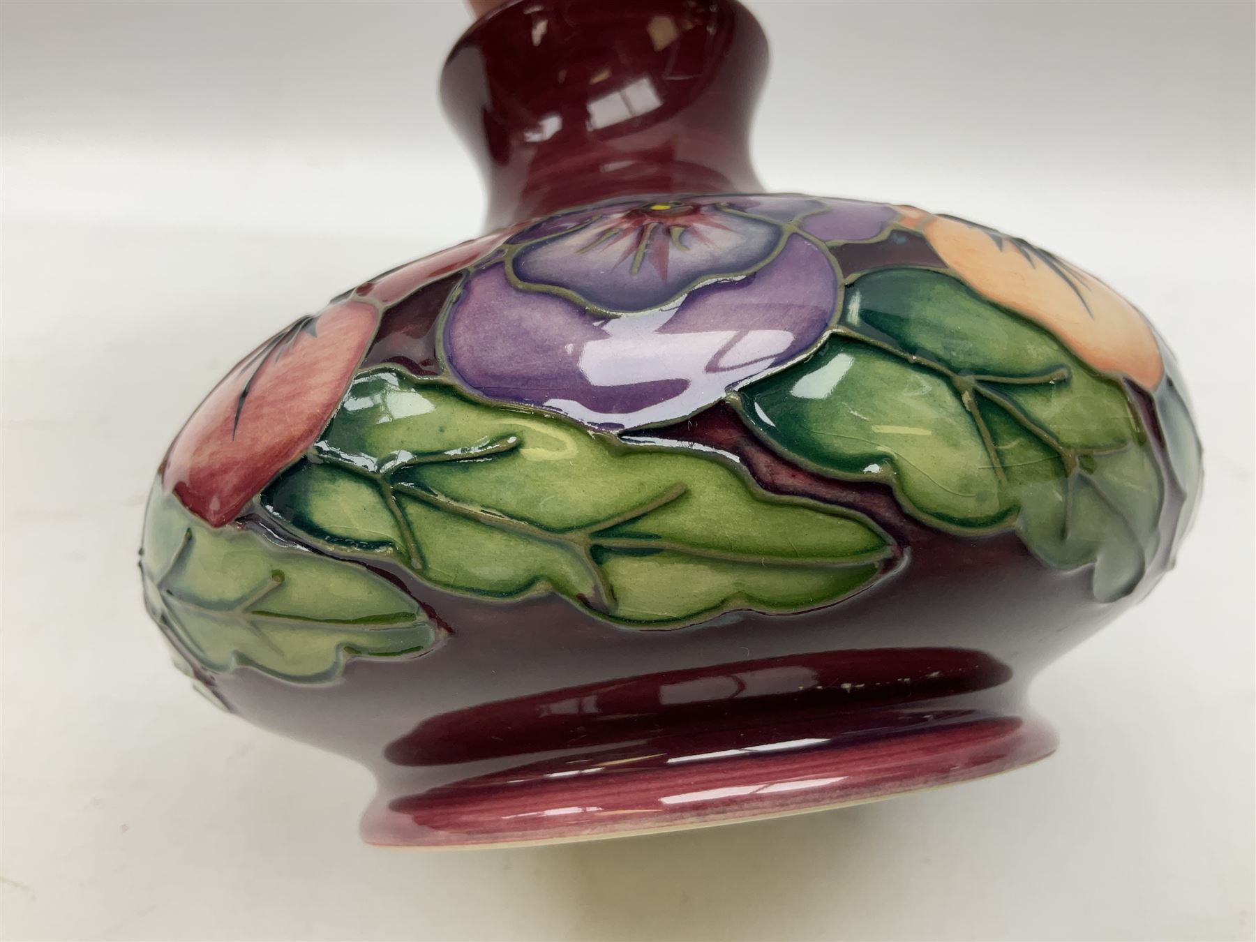 Moorcroft vase - Image 4 of 6