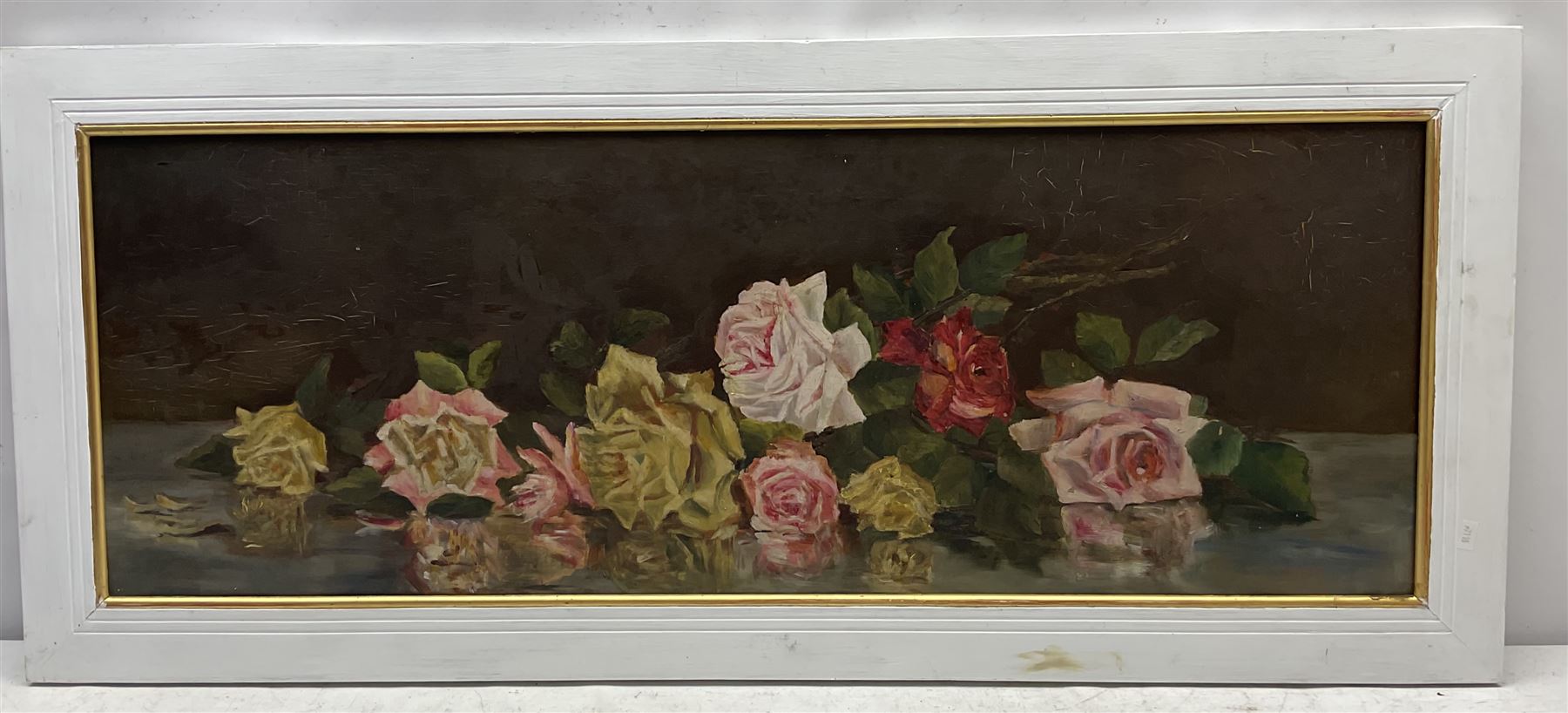 English School (19th/20th century): Still Life of Roses - Image 2 of 4