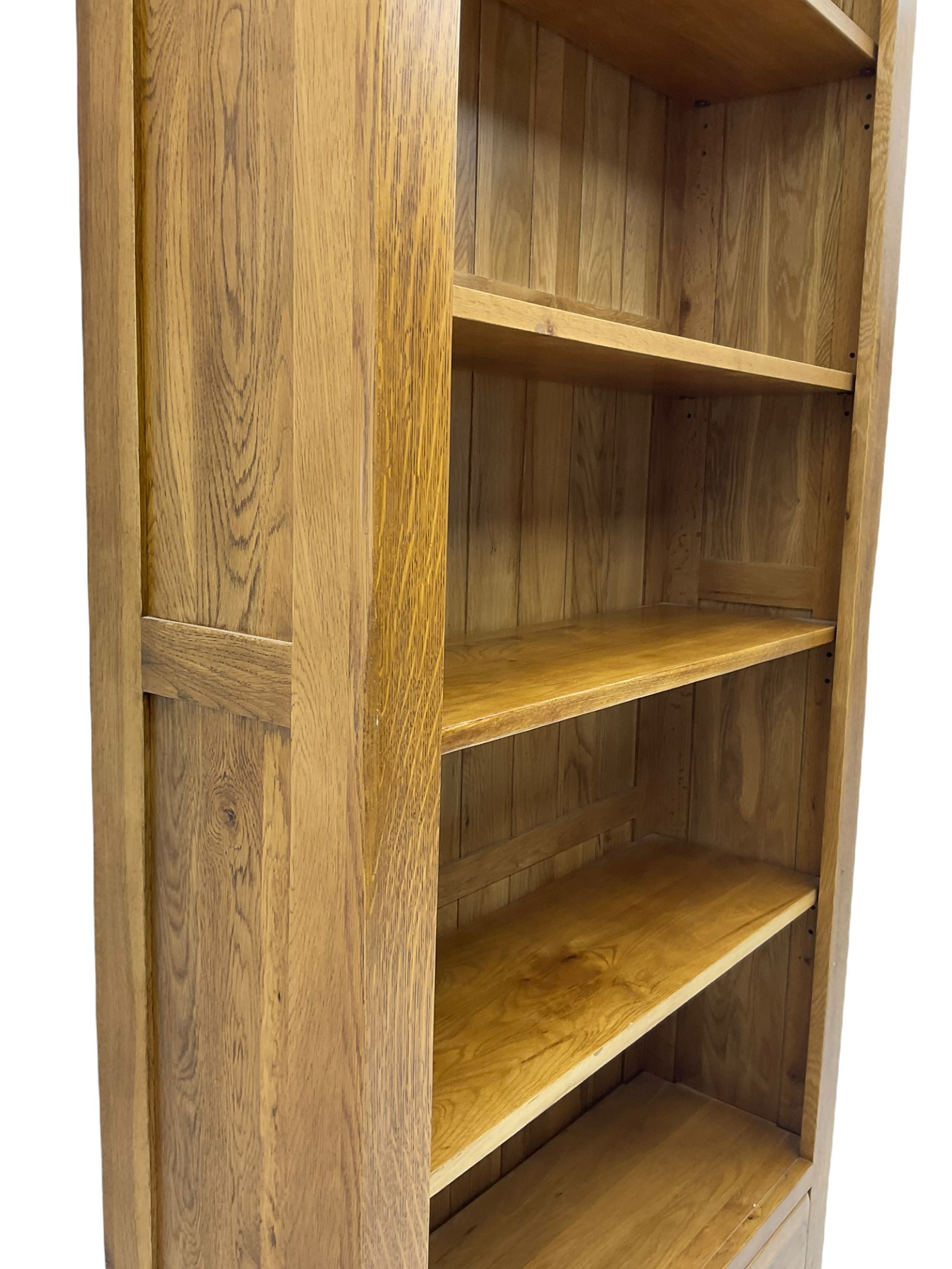 Light oak open bookcase - Image 5 of 5