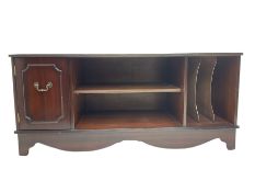 Reproduction mahogany stand with inset leather top