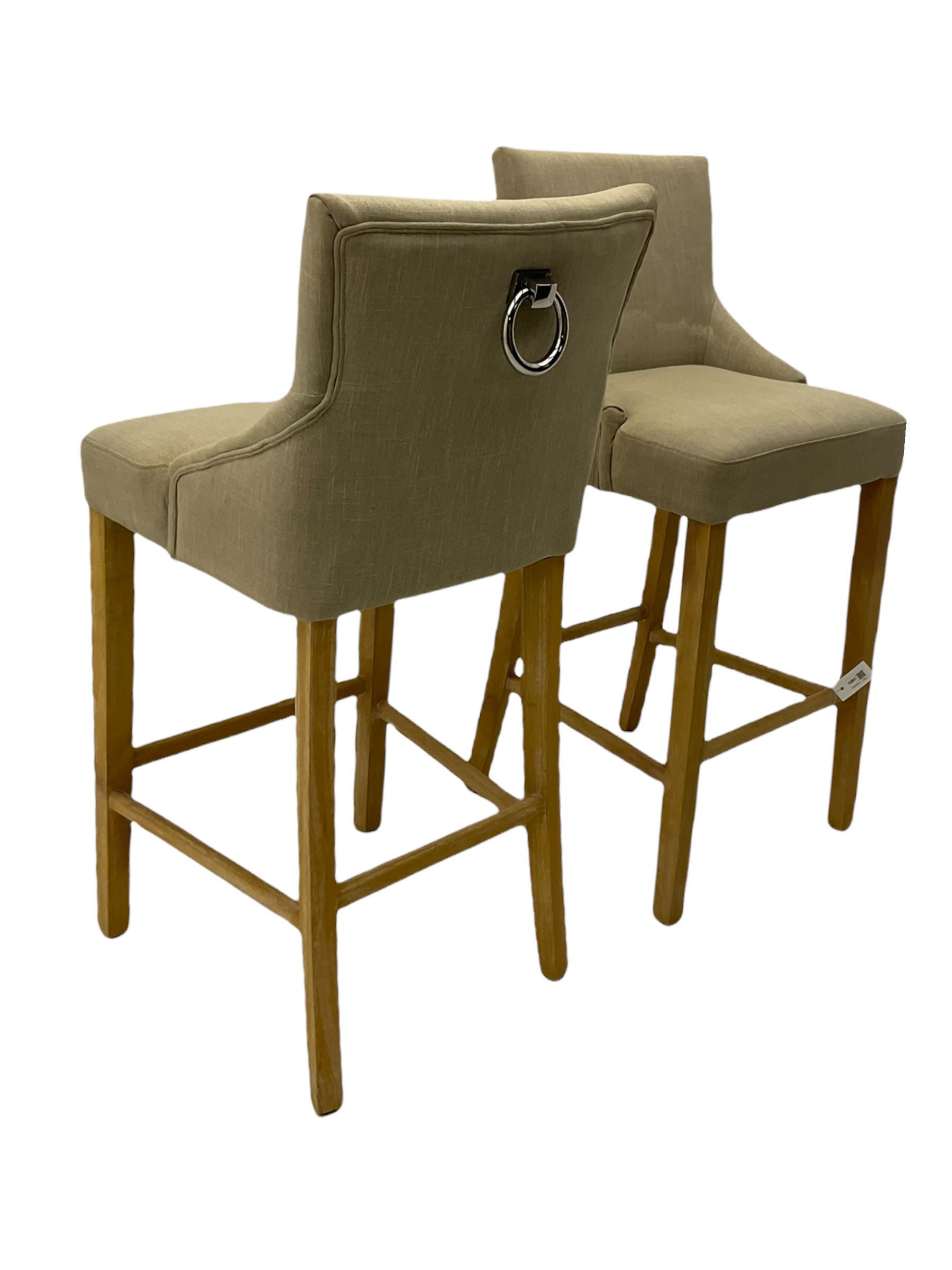 Pair of light oak bar stools - Image 4 of 12