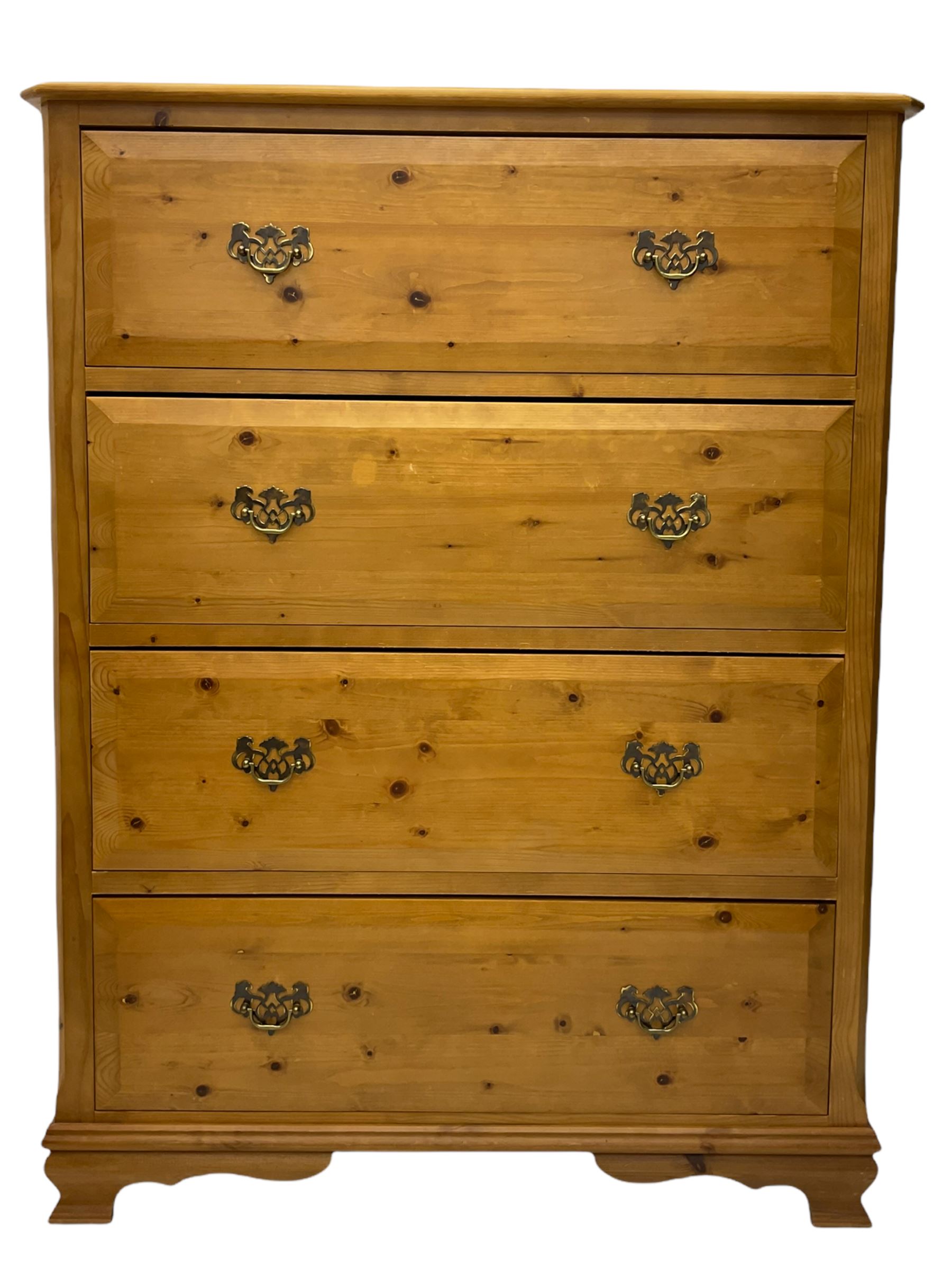 Georgian style waxed pine chest