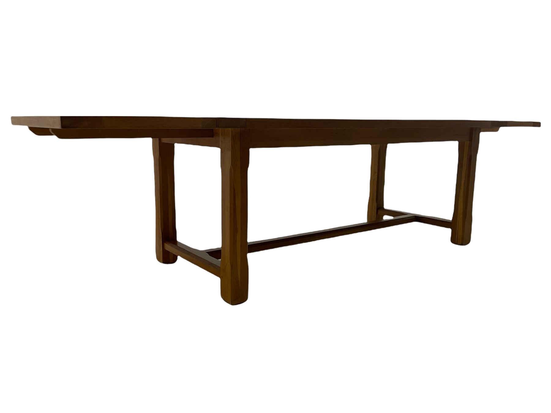 Manor Oak - light oak rectangular dining table - Image 10 of 11