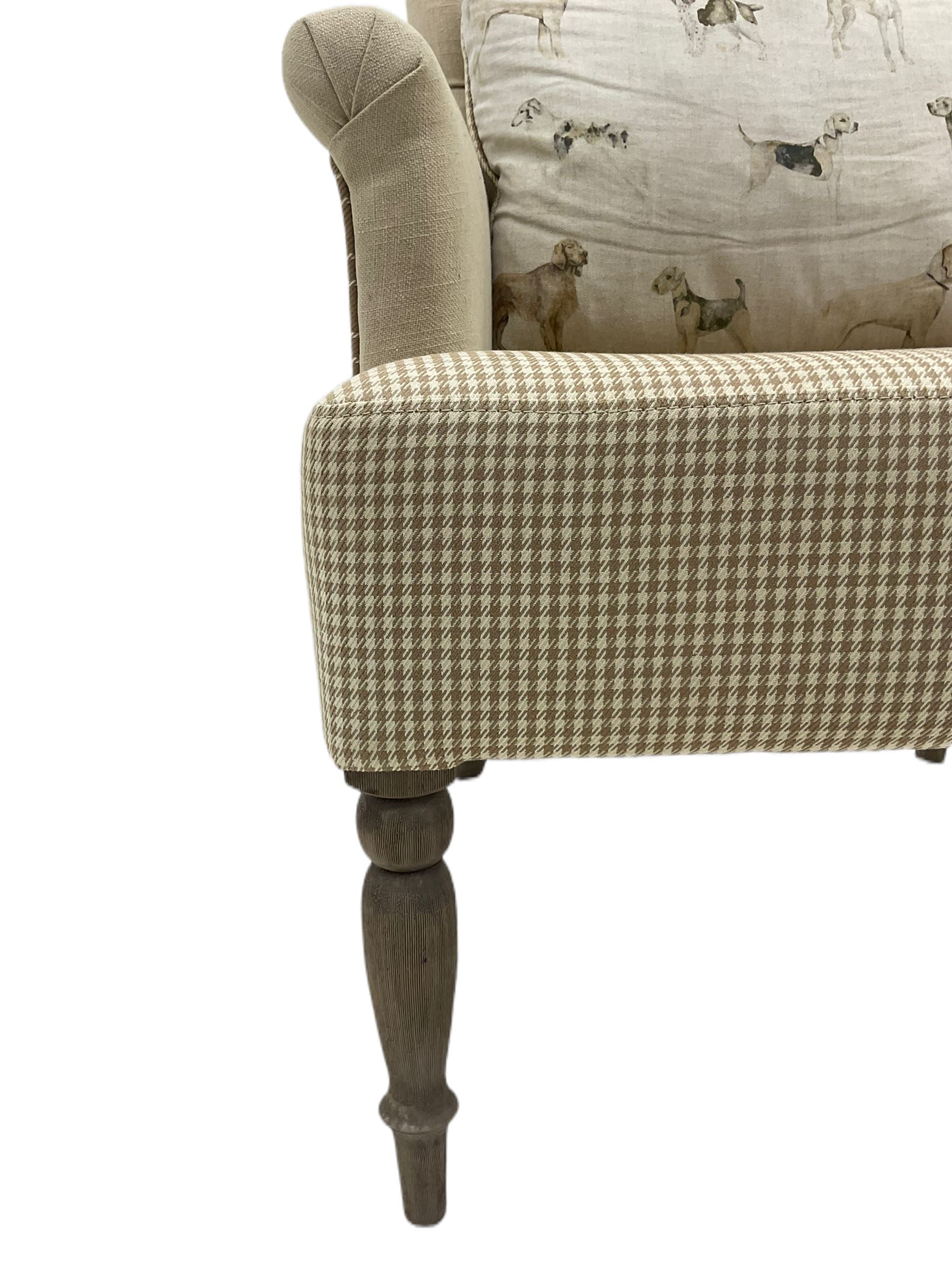 Voyage Maisonette - Nero Armchair upholstered in beige and check fabric - Image 3 of 8