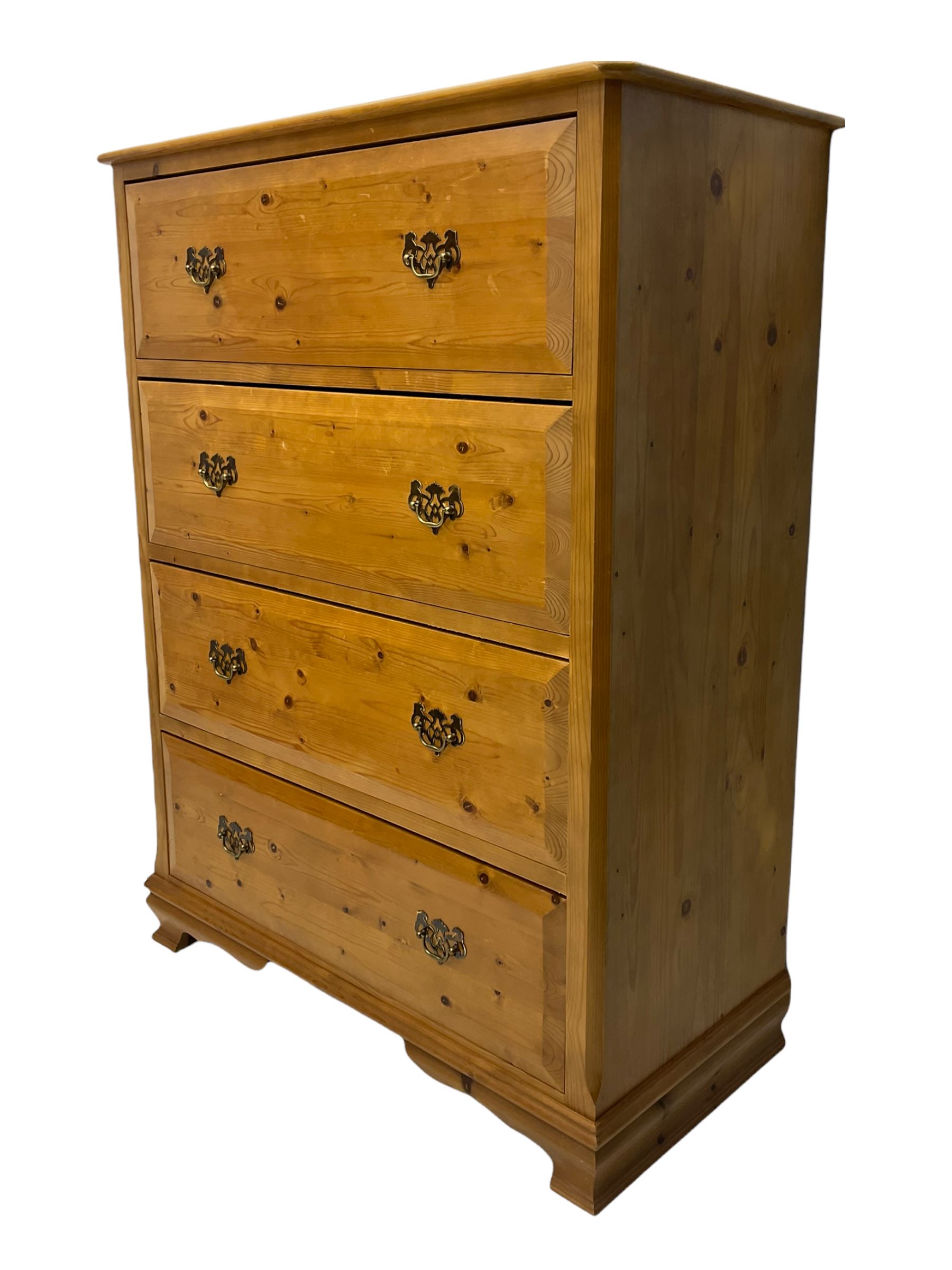 Georgian style waxed pine chest - Image 3 of 7