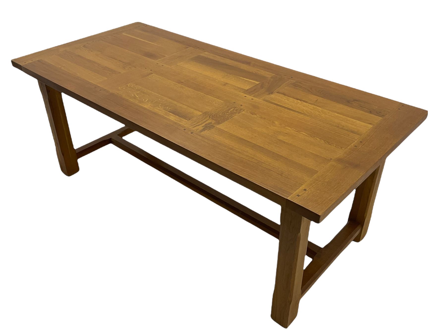 Manor Oak - light oak rectangular dining table - Image 5 of 11